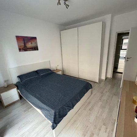 Pearl Luxury Apartment Near Presidential Palace Bucarest Exterior foto