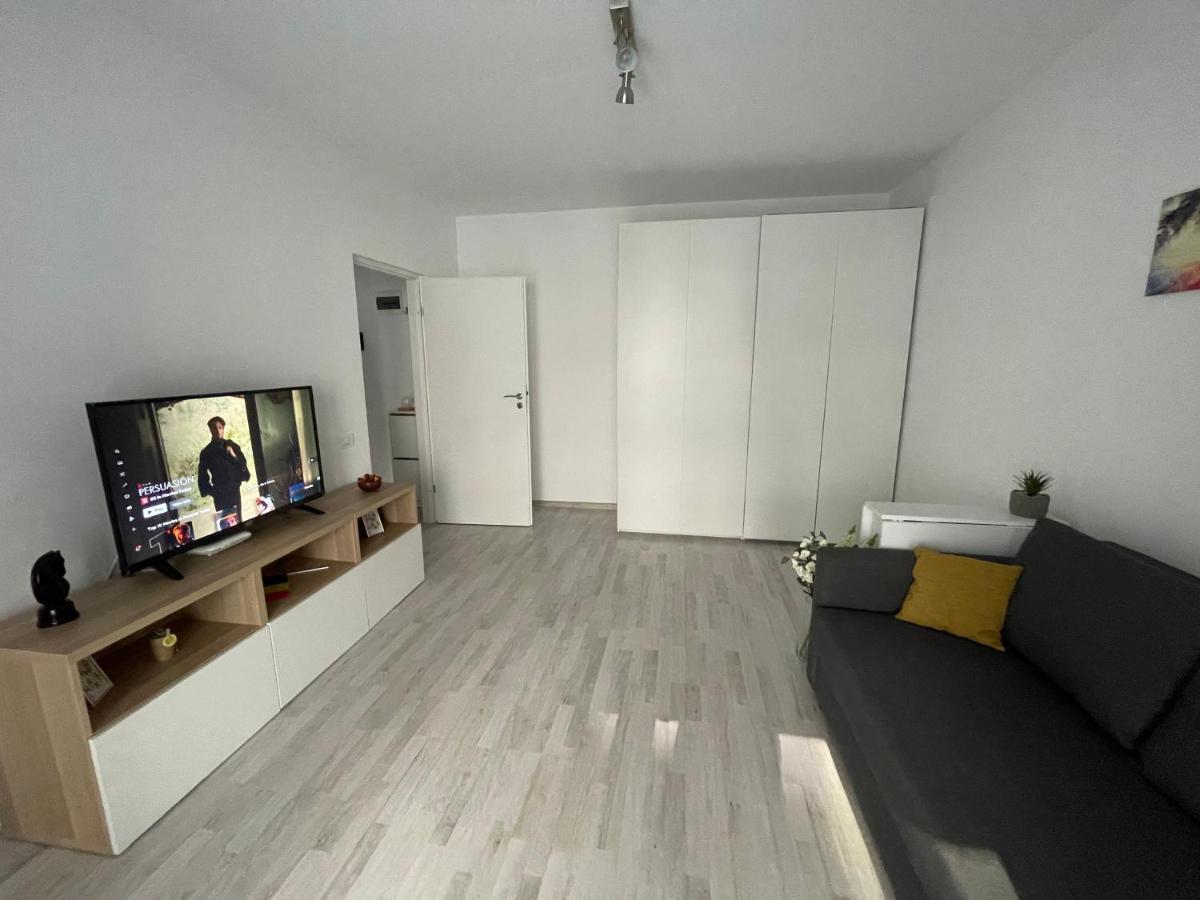 Pearl Luxury Apartment Near Presidential Palace Bucarest Exterior foto