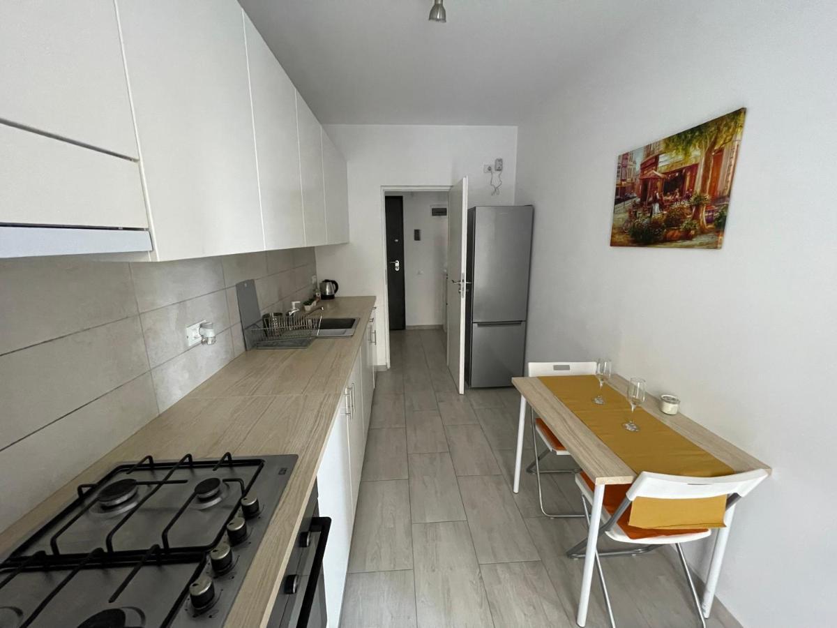 Pearl Luxury Apartment Near Presidential Palace Bucarest Exterior foto